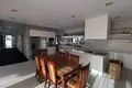 Haus 4 Schlafzimmer 670 m² Lakatamia, Zypern