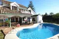 5 bedroom house 475 m² Dos Hermanas, Spain