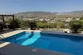 Дом 4 спальни  в Пареклисия, Кипр