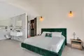 4 bedroom house 280 m² San Pedro Alcantara, Spain