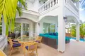 Dom 4 pokoi 279 m² West End, Honduras