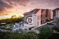 Таунхаус 4 комнаты 185 м² Katun Rezevici, Черногория