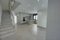 Villa de tres dormitorios 134 m² Almoradi, Španjolska
