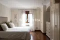 6 bedroom house 706 m² Dos Hermanas, Spain
