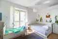 Mieszkanie 5 pokojów 141 m² Warszawa, Polska