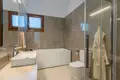 6-Schlafzimmer-Villa 650 m² Mouttagiaka, Zypern