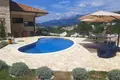 Villa de tres dormitorios 183 m² Sveti Stefan, Montenegro