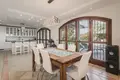 Haus 7 Schlafzimmer 557 m² Dos Hermanas, Spanien