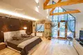 8 room house 600 m² in Kommunarka, Russia