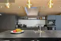 7 room apartment 228 m² in Saint Georges sur Allier, France