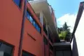 Propiedad comercial 500 m² en Scapriano, Italia