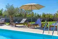 Villa de 4 dormitorios 279 m² Pola, Croacia