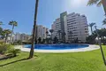 Wohnung 5 Schlafzimmer 260 m² Dos Hermanas, Spanien