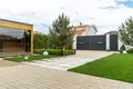 Haus 5 zimmer 200 m² Lymanka, Ukraine