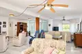 4 bedroom house 343 m² Dos Hermanas, Spain