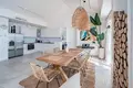 Mieszkanie 3 pokoi 171 m² Radovici, Czarnogóra