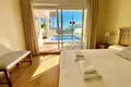 Mieszkanie 2 pokoi 232 m² Estepona, Hiszpania