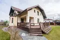 Casa 5 habitaciones 369 m² en Akolica, Belarús
