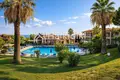 Hôtel 2 243 m² à Kalyves Polygyrou, Grèce