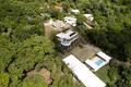 Haus 3 Schlafzimmer 204 m² Six Huts, Honduras