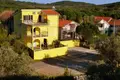 Casa 6 habitaciones 300 m² Lustica, Montenegro
