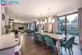 Дом 230 м² Veliucionys, Литва