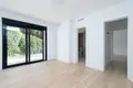 4 bedroom house 230 m² Dos Hermanas, Spain