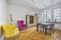 Квартира 65 м² Варшава, Польша