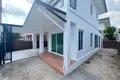 3 bedroom townthouse  Ban Bang Ku, Thailand