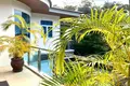 Villa de 4 dormitorios 700 m² Karon, Tailandia