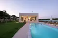 4 bedroom Villa 340 m² Tavronitis, Greece