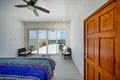 Haus 2 Schlafzimmer 274 m² Roatan, Honduras