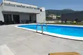 Casa 4 habitaciones 225 m² Kastel Novi, Croacia