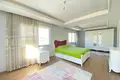 Apartamento 5 habitaciones 320 m² Ciplakli, Turquía