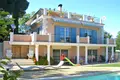 5 bedroom villa 350 m² in France, France