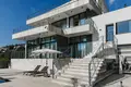 6 bedroom villa  in Agios Tychonas, Cyprus