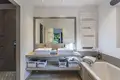 5 bedroom villa 250 m² in France, France