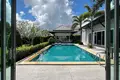 Villa de tres dormitorios 360 m² Thalang, Tailandia