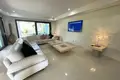 villa de 5 dormitorios  Marbella, Španjolska