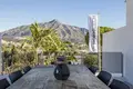 4 bedroom house 385 m² San Pedro Alcantara, Spain