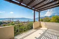 Villa de tres dormitorios 240 m² Tivat, Montenegro