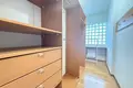 Haus 8 zimmer 330 m² in Warschau, Polen