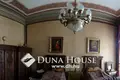 Cottage 2 bathrooms 206 m² in Central Hungary, All countries