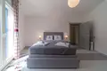 Mieszkanie 3 pokoi 120 m² Sveti Stefan, Czarnogóra