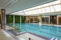 2 bedroom apartment 94 m² London, United Kingdom