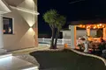 Villa de tres dormitorios 260 m² Finestrat, Španjolska