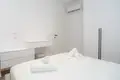 Apartamento en la Riviera Albanesa en Alquiler, Radhime Vlore. Moderno, junto a la playa y con piscina.