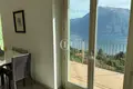 2 bedroom apartment 85 m² Argegno, Italy