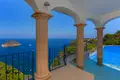Villa 10 bedrooms 1 762 m² Javea, Spain