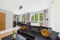 2 bedroom apartment 78 m² Warsaw, Poland
